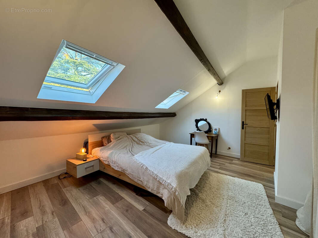 Appartement à AIX-LES-BAINS