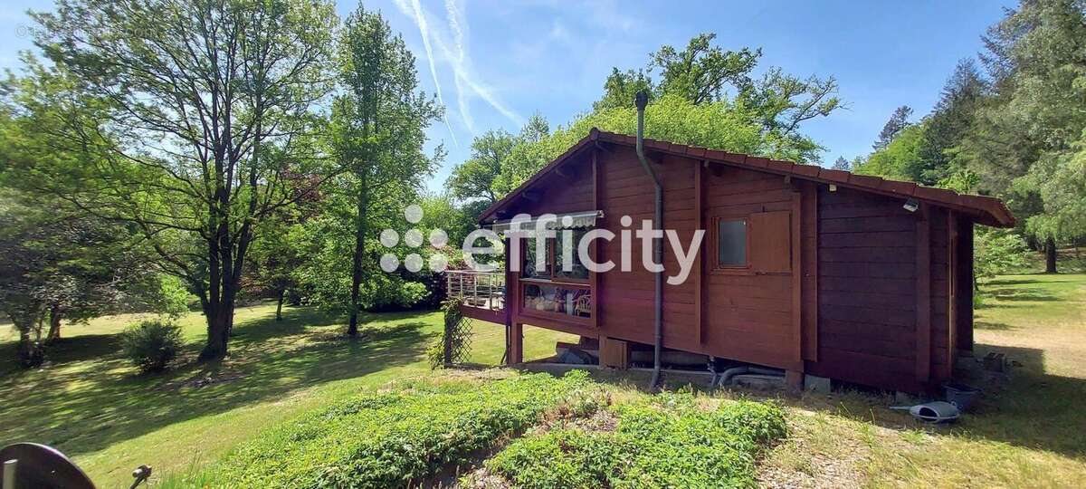 Maison 37 m² à Saint-Priest-Taurion  - photo 10
