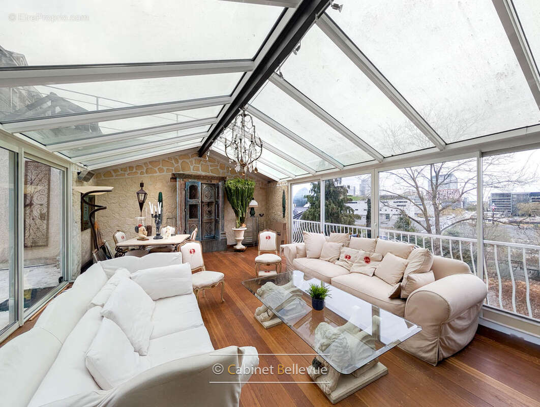 Appartement à SEVRES