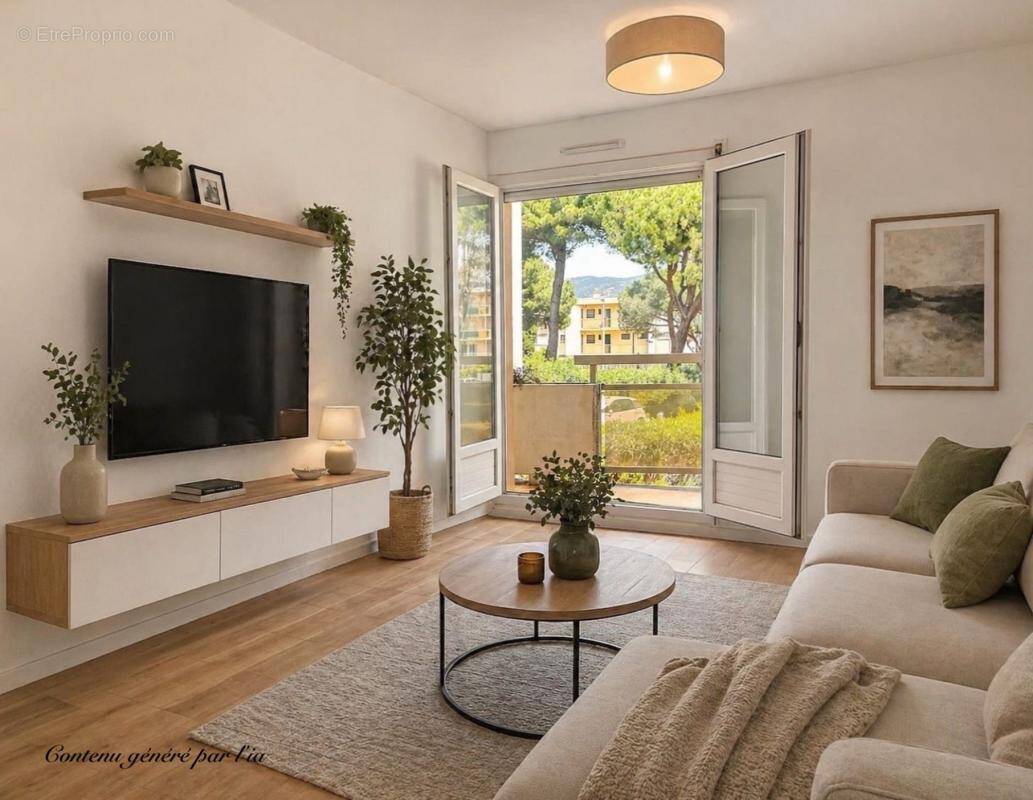 Appartement à BORMES-LES-MIMOSAS