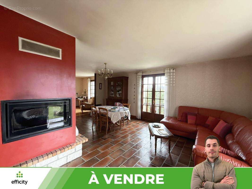 Maison 112 m² à Lizant  - photo 4