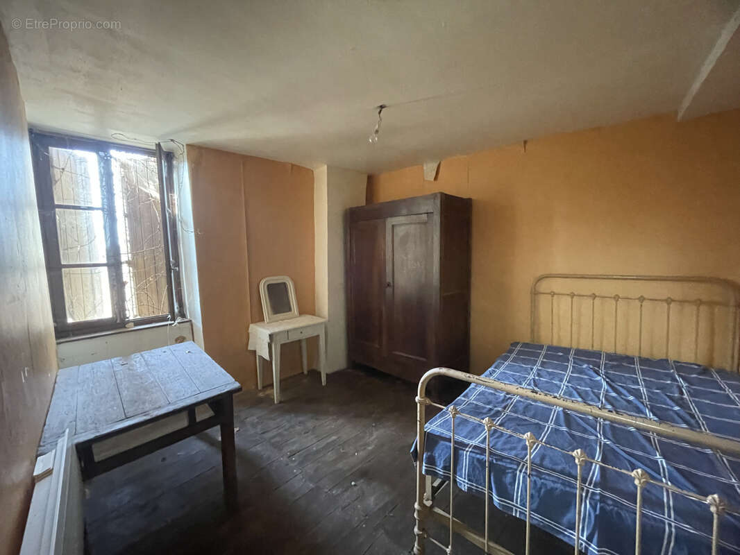 Maison à BELMONT-SUR-RANCE