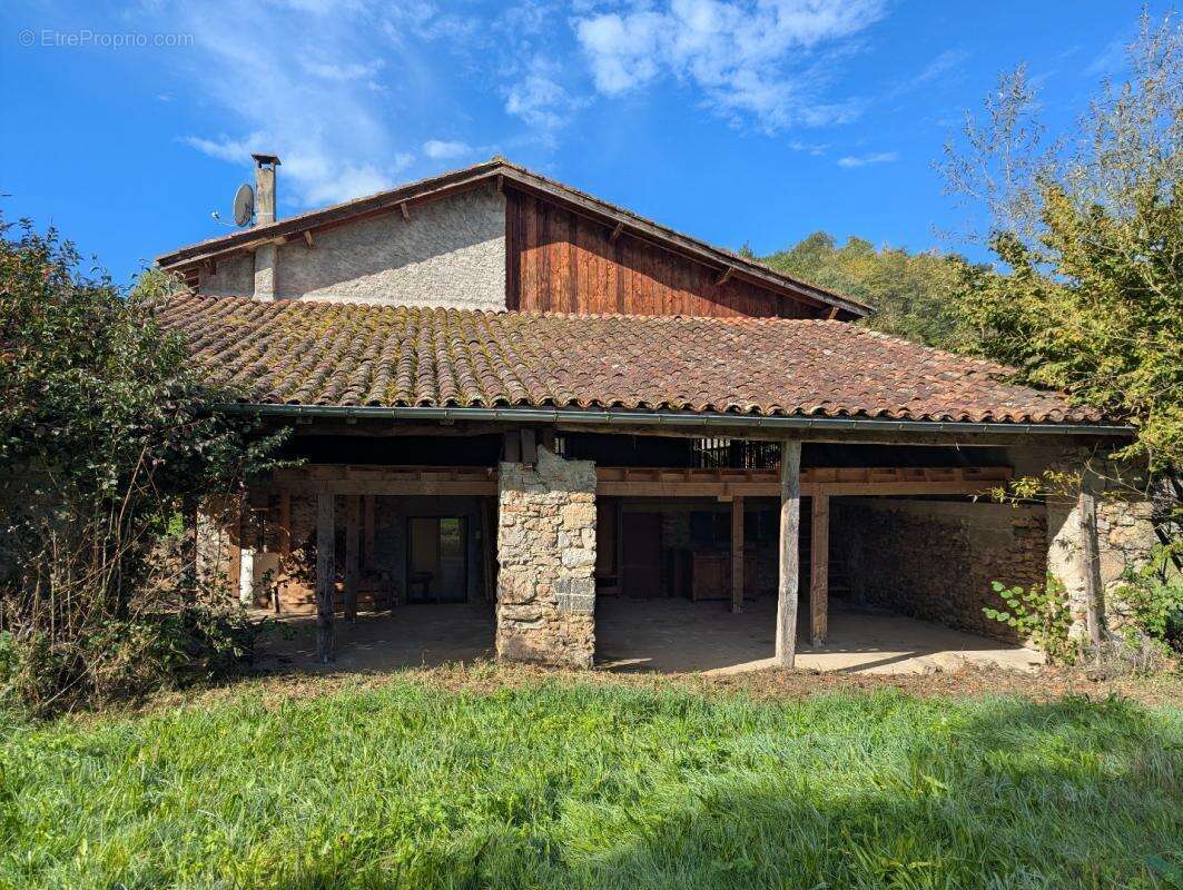 Maison à NESCUS