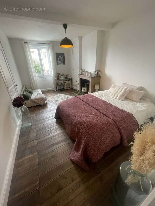 Maison à BOURG-DE-PEAGE