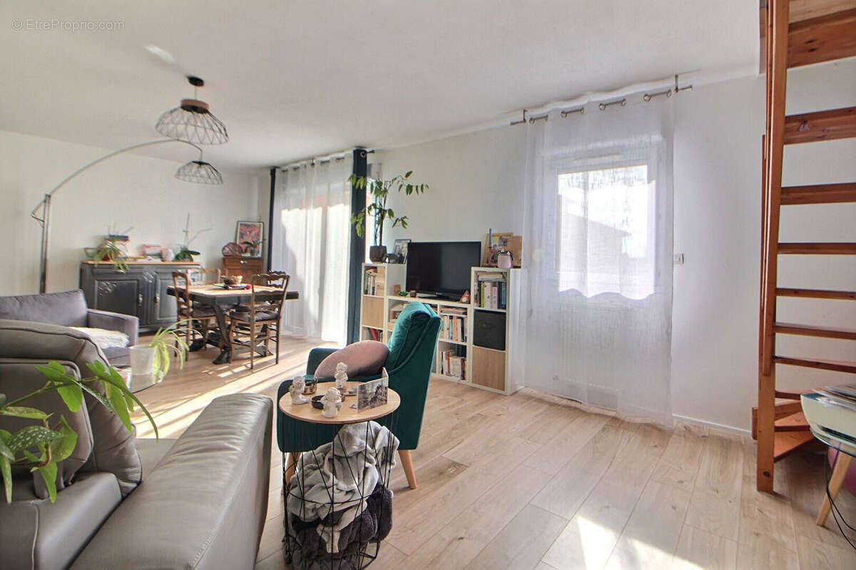 Appartement à ROANNE