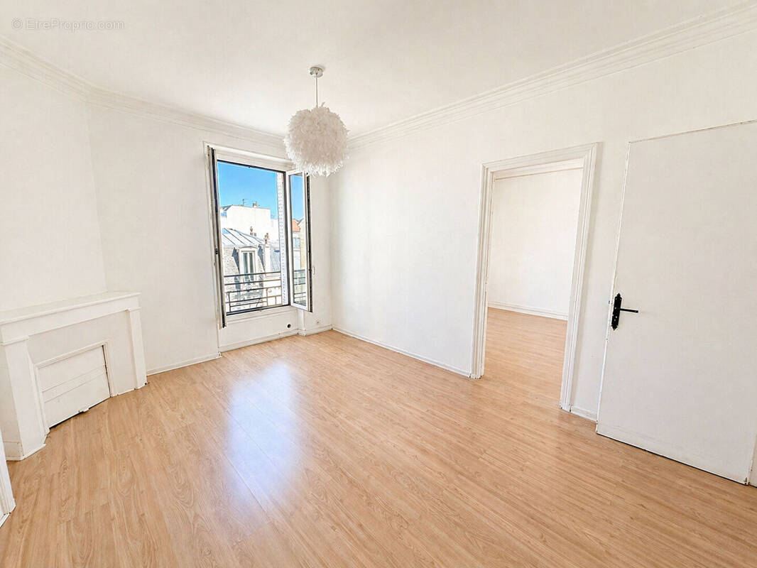 Appartement à ASNIERES-SUR-SEINE
