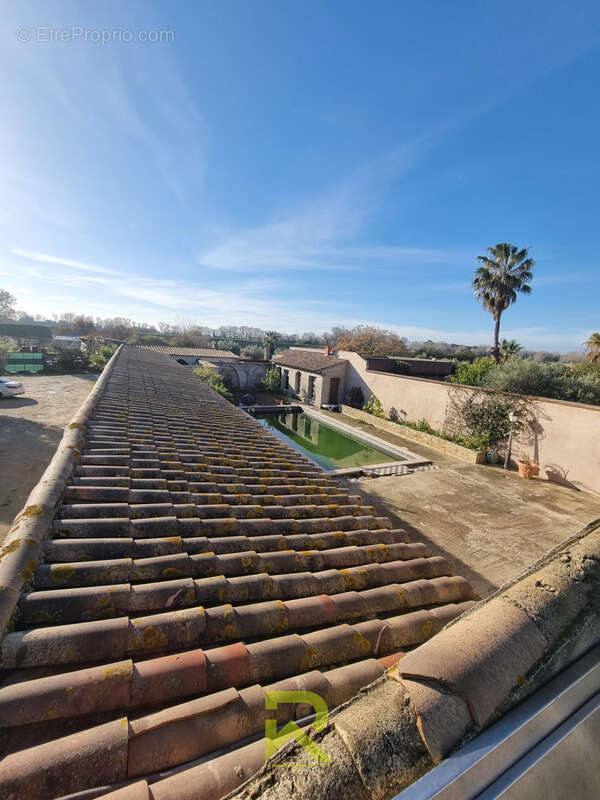 Maison à FOURQUES