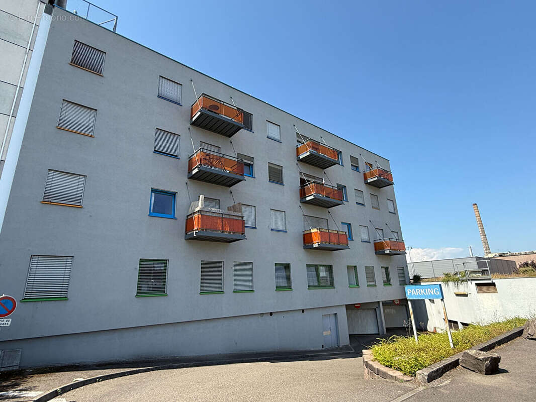 2 Pieces 38m² avec balcon en dernier étage et parking sous-sol - photo 3