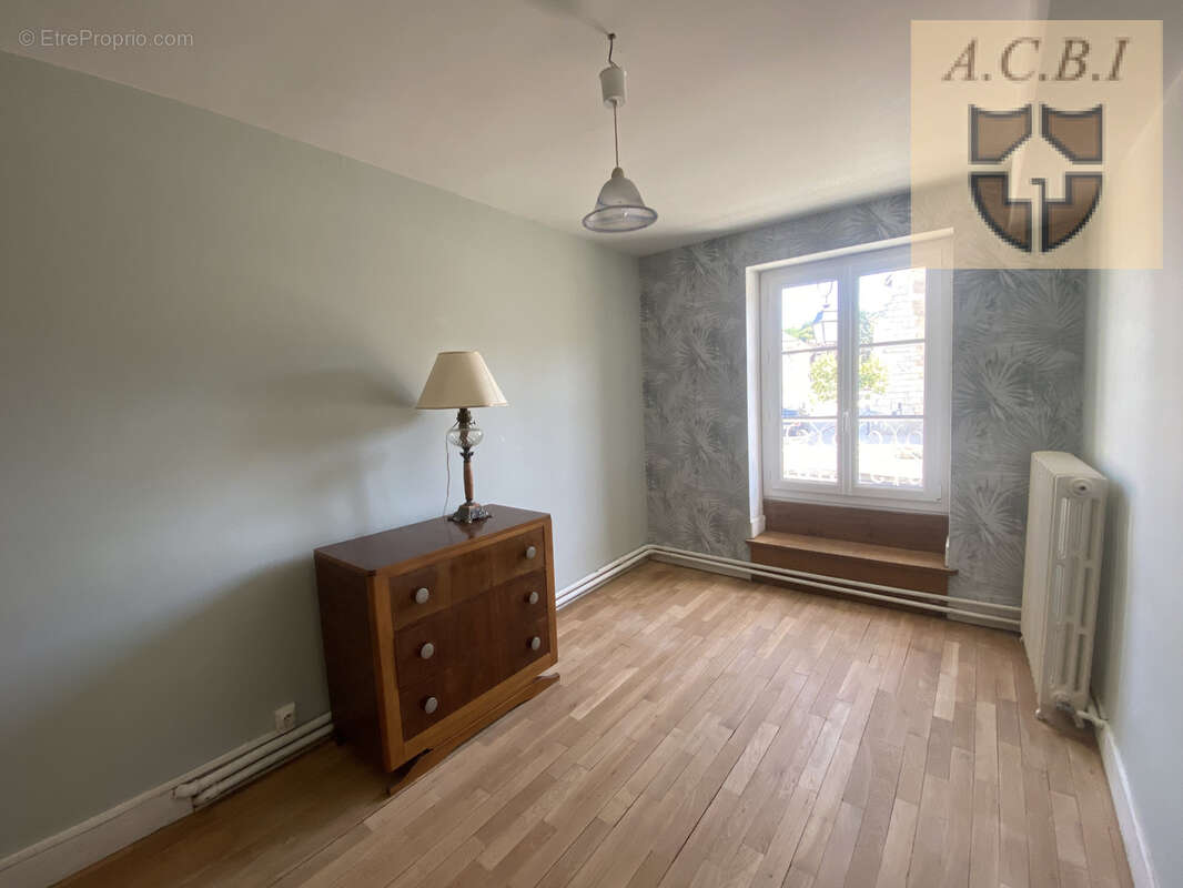 Appartement à VILLIERS-SUR-LOIR