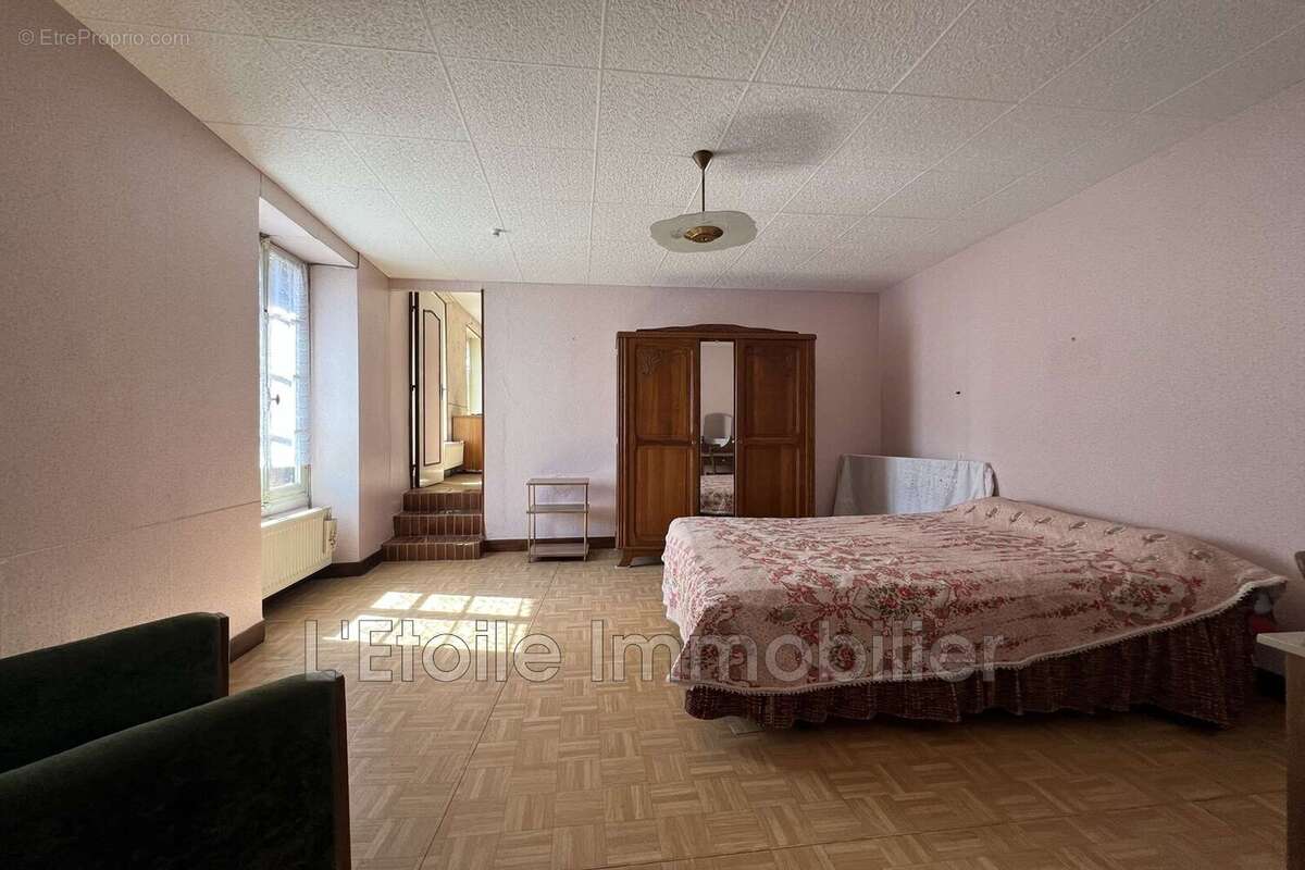 Maison à MORTAGNE-AU-PERCHE