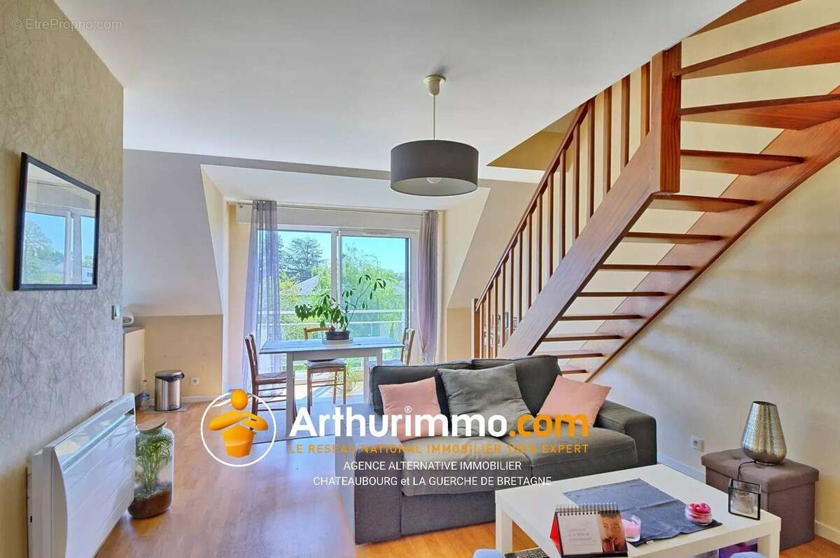 Appartement à SAINT-DOMINEUC