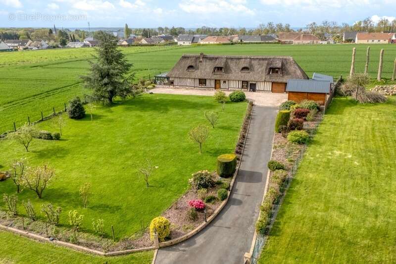 Maison à SAINT-ROMAIN-DE-COLBOSC