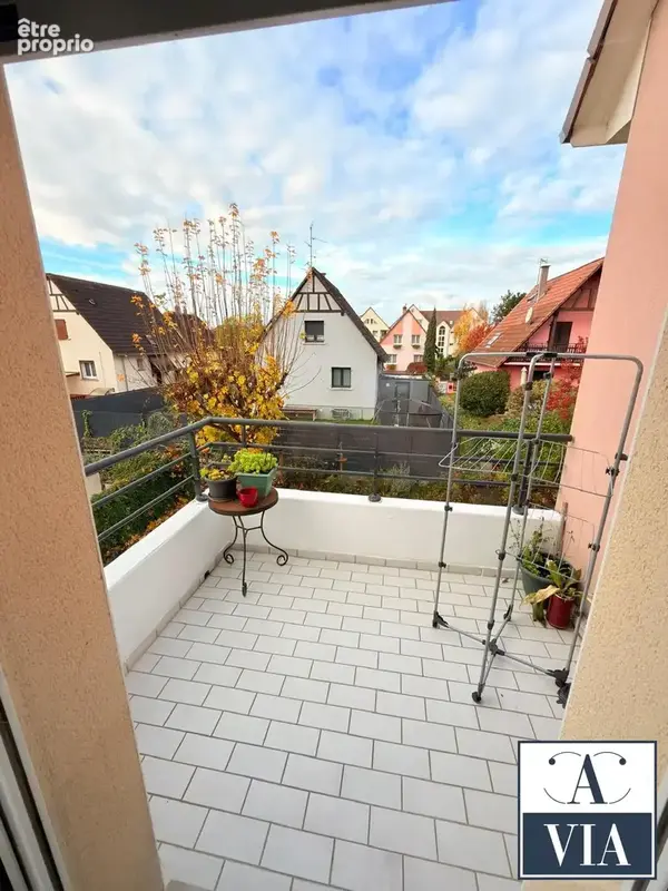Appartement 3 pièces 83 m² à vendre à Wolfisheim (67202) - photo 2