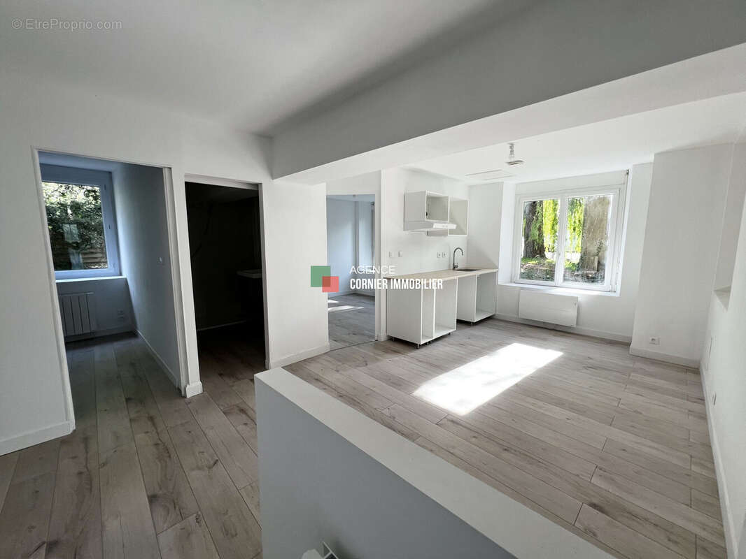 Appartement à NOYAL-SUR-VILAINE