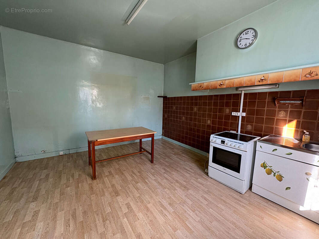 Maison à AIXE-SUR-VIENNE