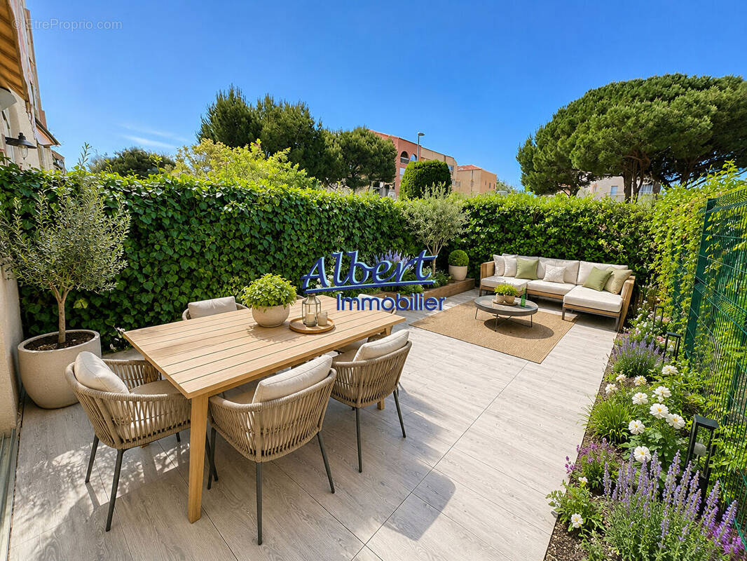 Appartement à SIX-FOURS-LES-PLAGES