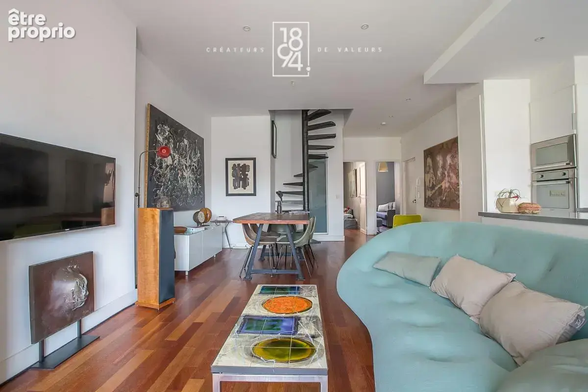 Superbe T4 duplex dernier étage avec balcon au calme - Périer - photo 1