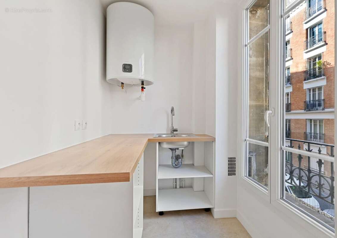 Appartement à PARIS-18E