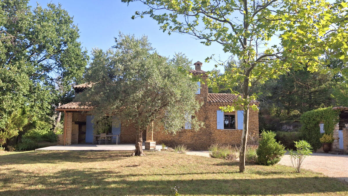Maison à ROUSSAS