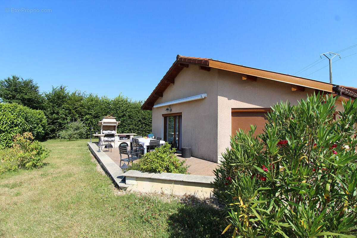 Maison à SAINT-AMOUR