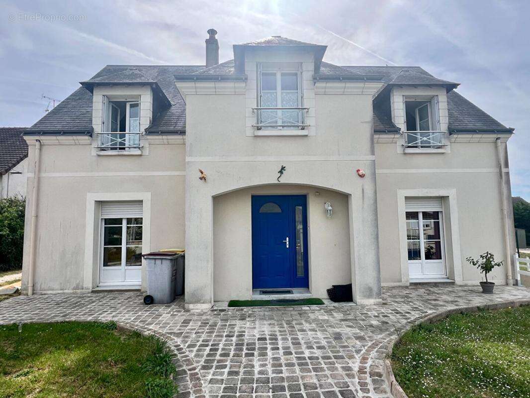 Maison à NAVEIL