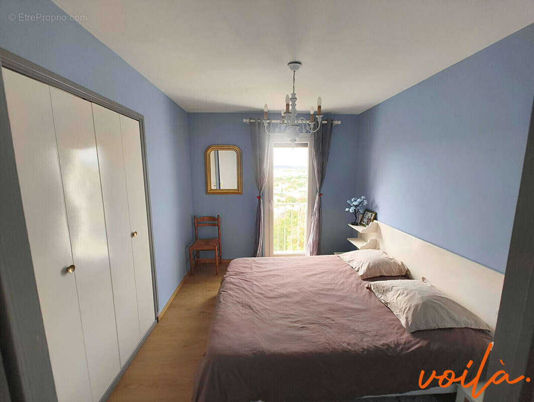 REF - COLORIS7 - Carcassonne VUE CITE - maison 130 m2 hab - garage - 4 ch - jardin - photo 9