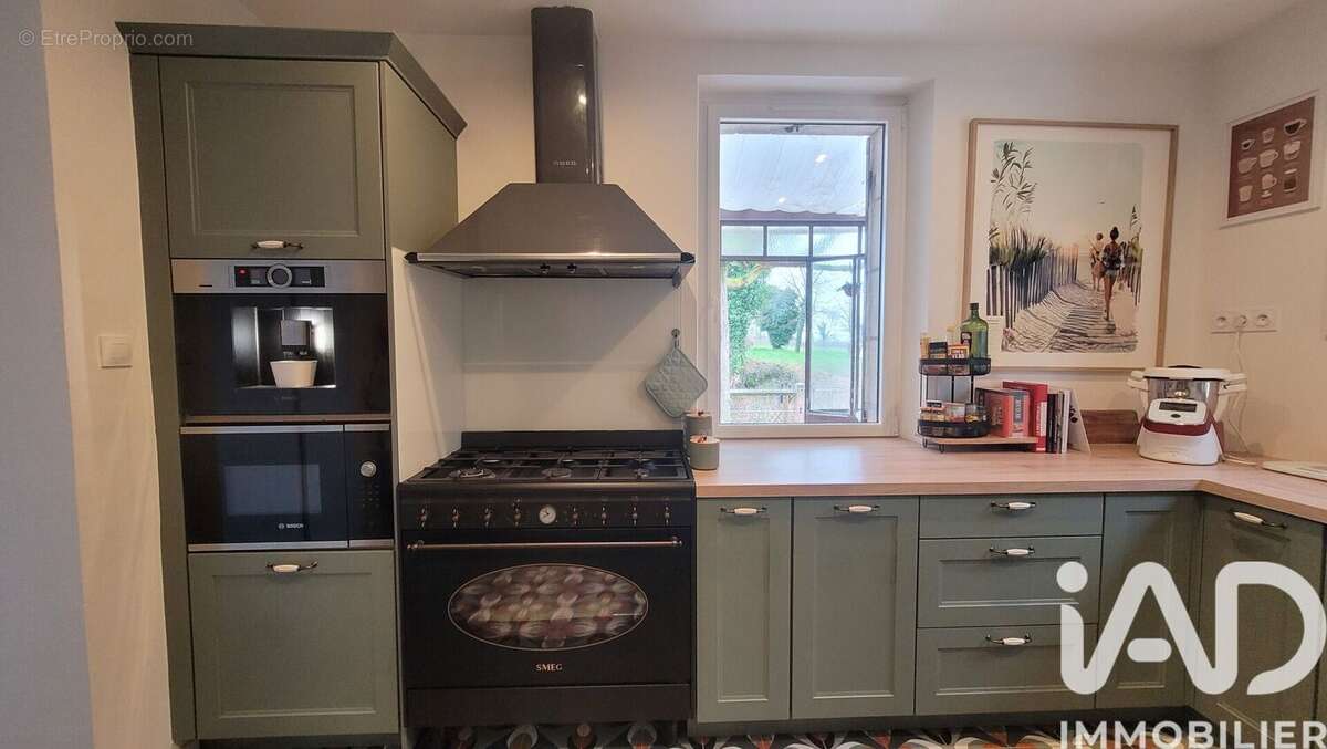 Maison 226 m² à Saint-Martin-D'ary  - photo 8