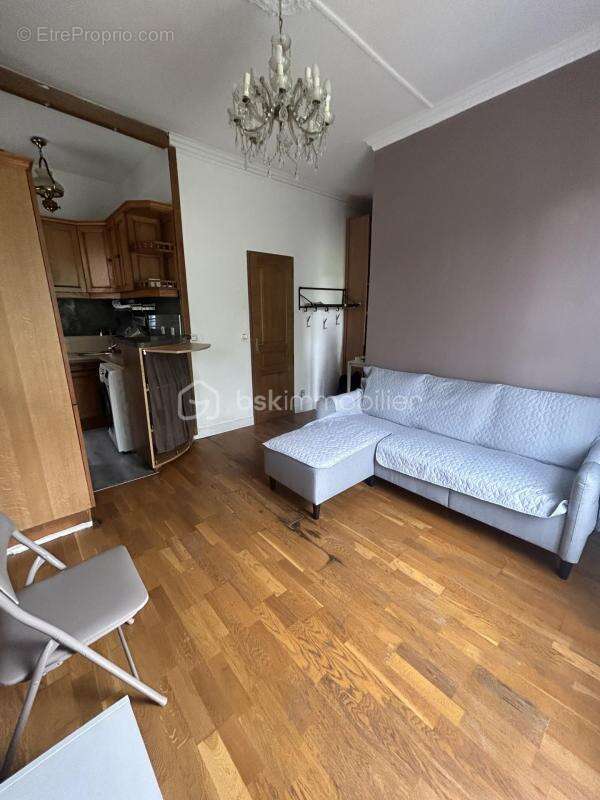Appartement à CORBEIL-ESSONNES