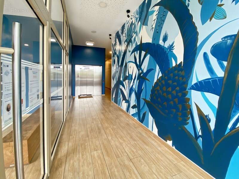 Aubervilliers (93) - front populaire - 5 pieces - 3 chambres - 110m2 - beaux volumes - lumineux - etage eleve - vue degagee - te - photo 9