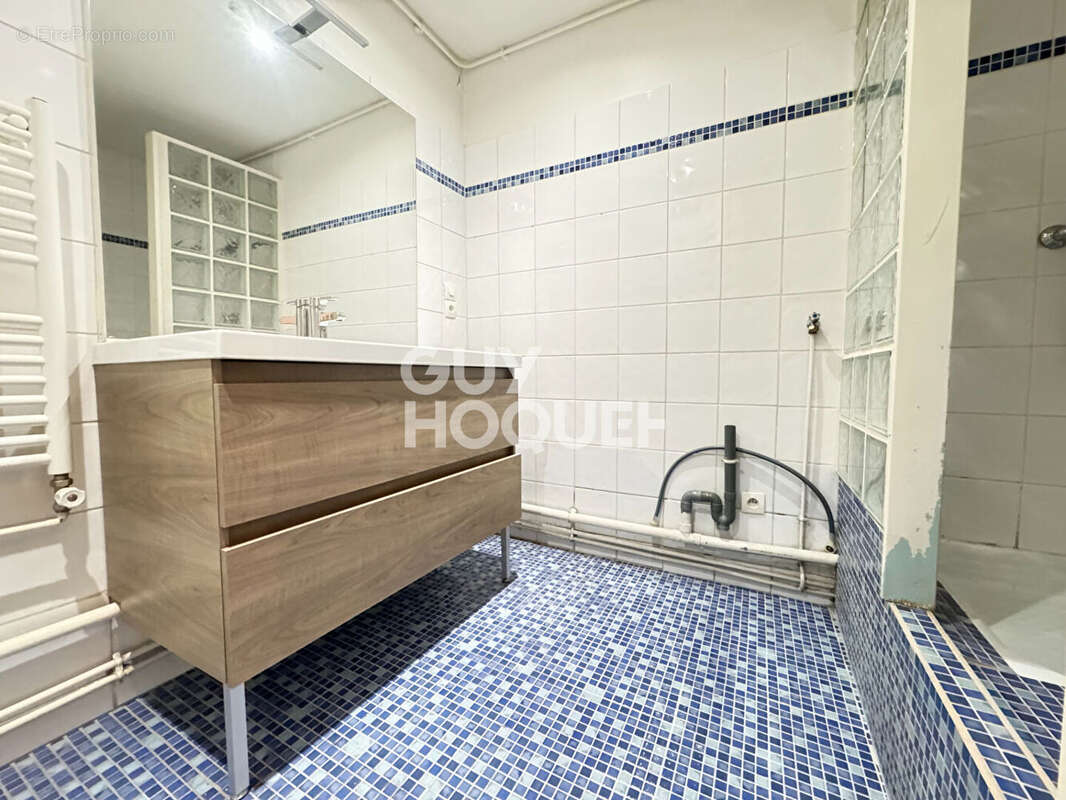 Appartement à LYON-6E