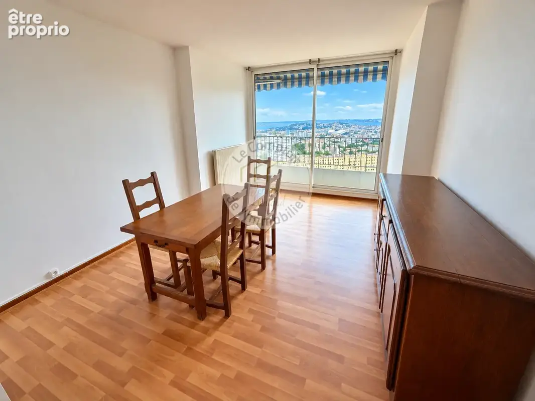 Super rouviere: type 2 en etage eleve avec vue mer - photo 3