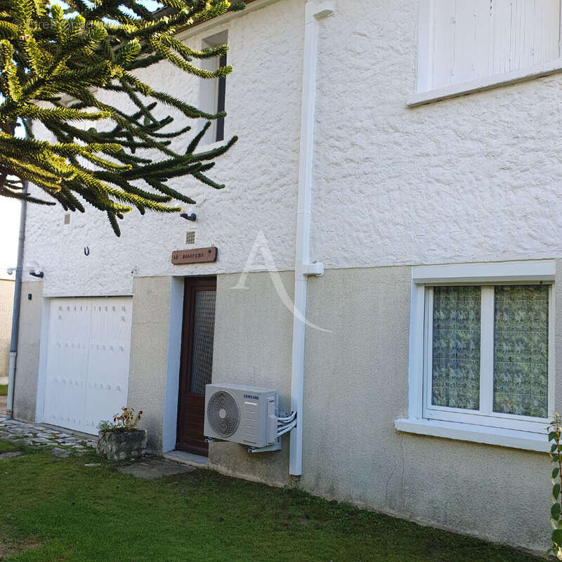 Maison à LA FERTE-SAINT-AUBIN