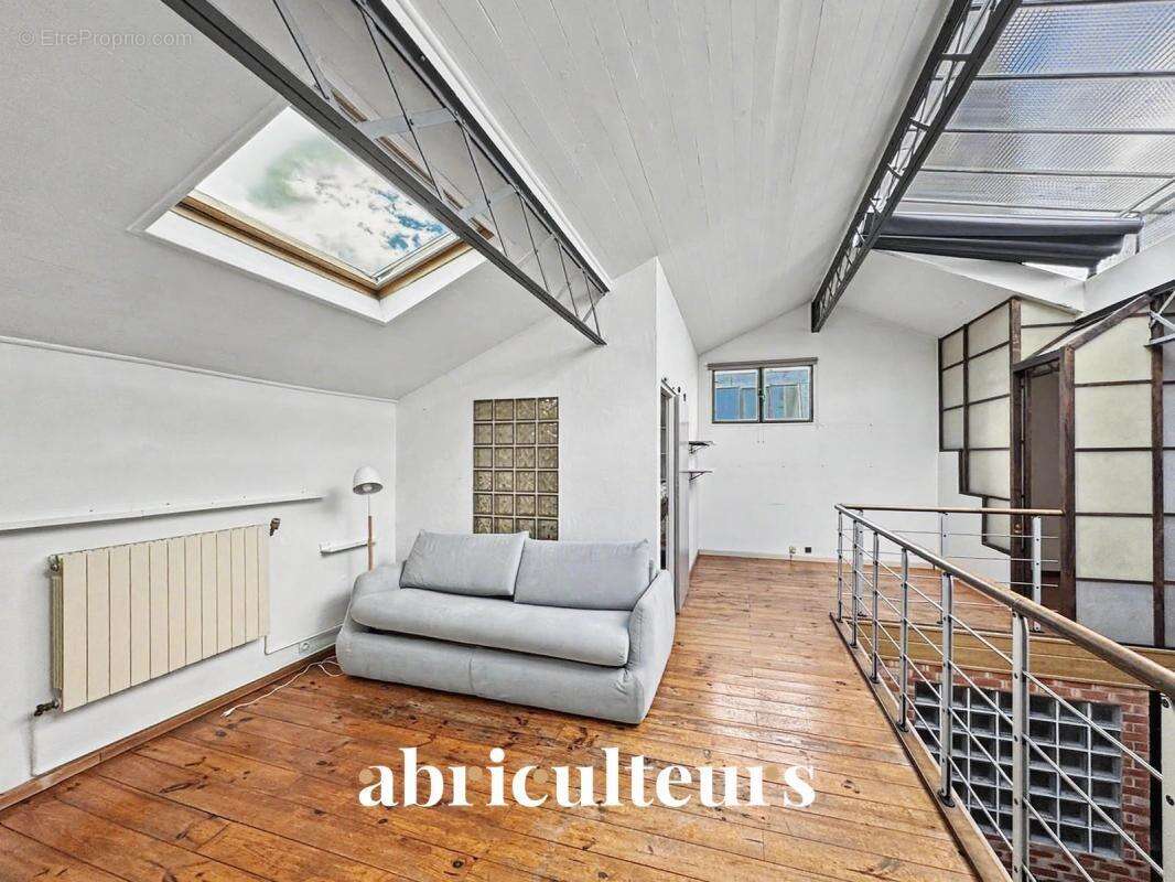 Loft 114 m² – Rare et dans un quartier recherché en vente à Argenteuil (95100) - photo 18