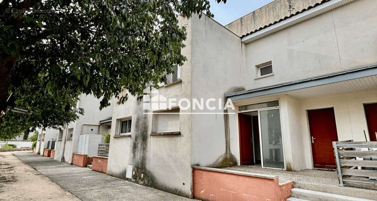 Maison à COURNONSEC