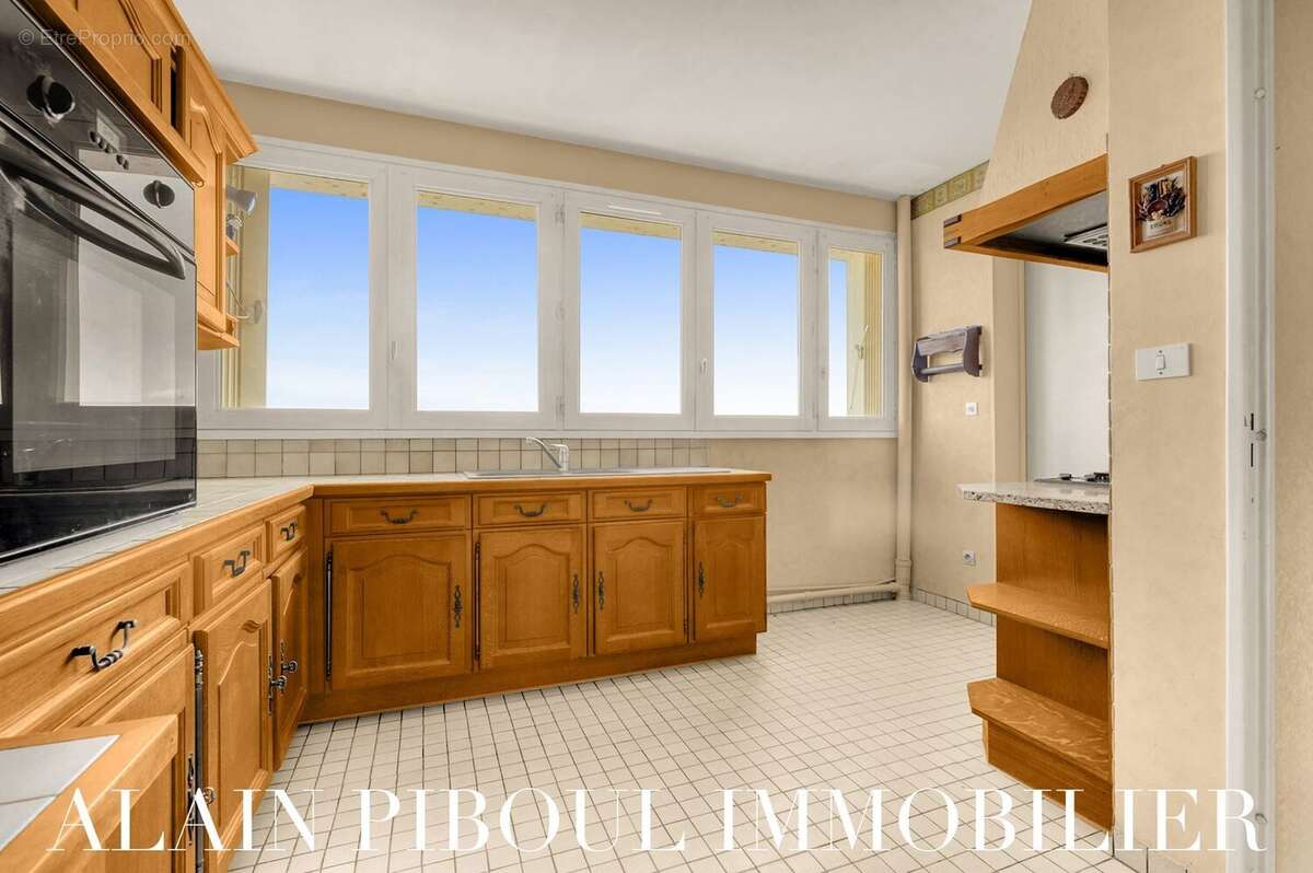 Appartement à CASTELGINEST