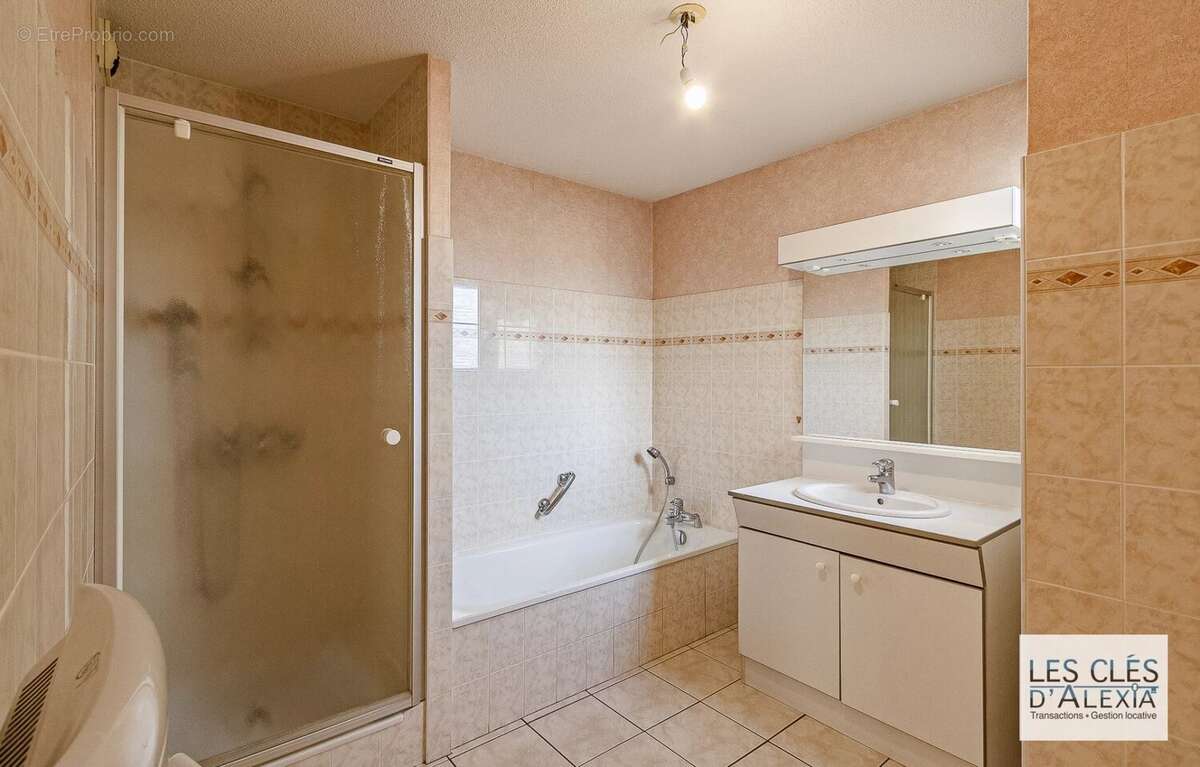 Appartement à MORNANT