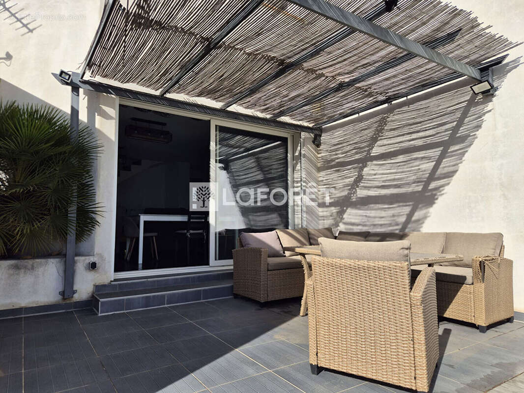 Maison à VILLENEUVE-DE-LA-RAHO