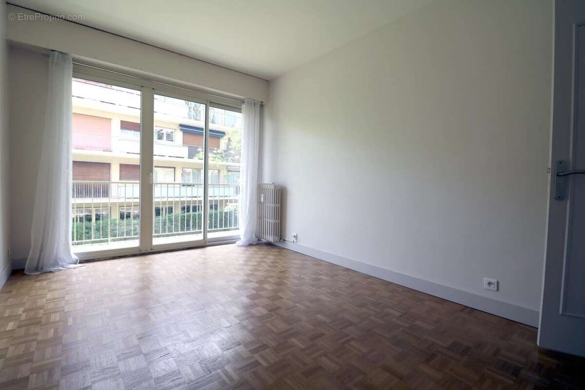 Appartement à VERSAILLES