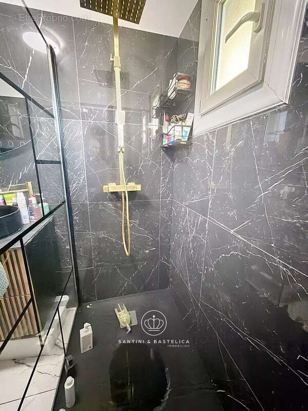 Appartement à AFA