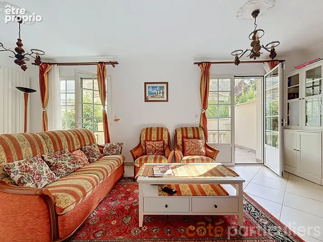 Maison Saint Maur Des Fosses 5 pièces, 4 chambres, sous-sol, jardin - sans travaux. - photo 2
