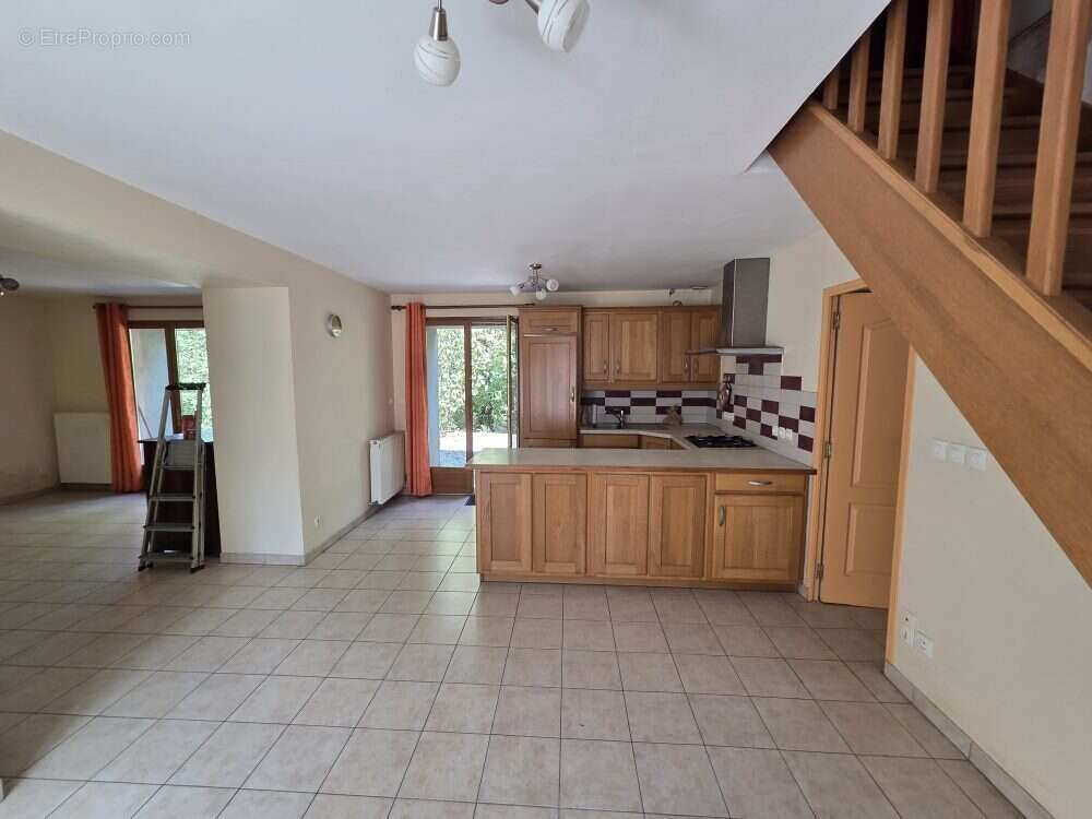 Maison 105 m² à Sees  - photo 2