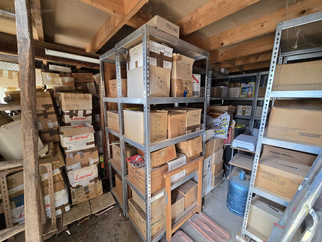 Maison à AINAY-LE-VIEIL