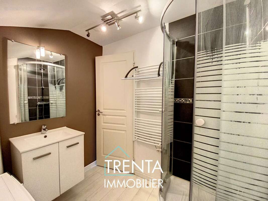 Appartement à LE GRAND-LEMPS