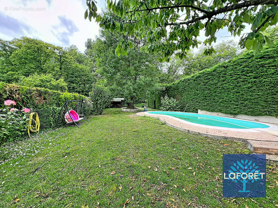 Maison Baulne 7 pièce(s) 135 m2 , 720m² de Terrain avec piscine - photo 2
