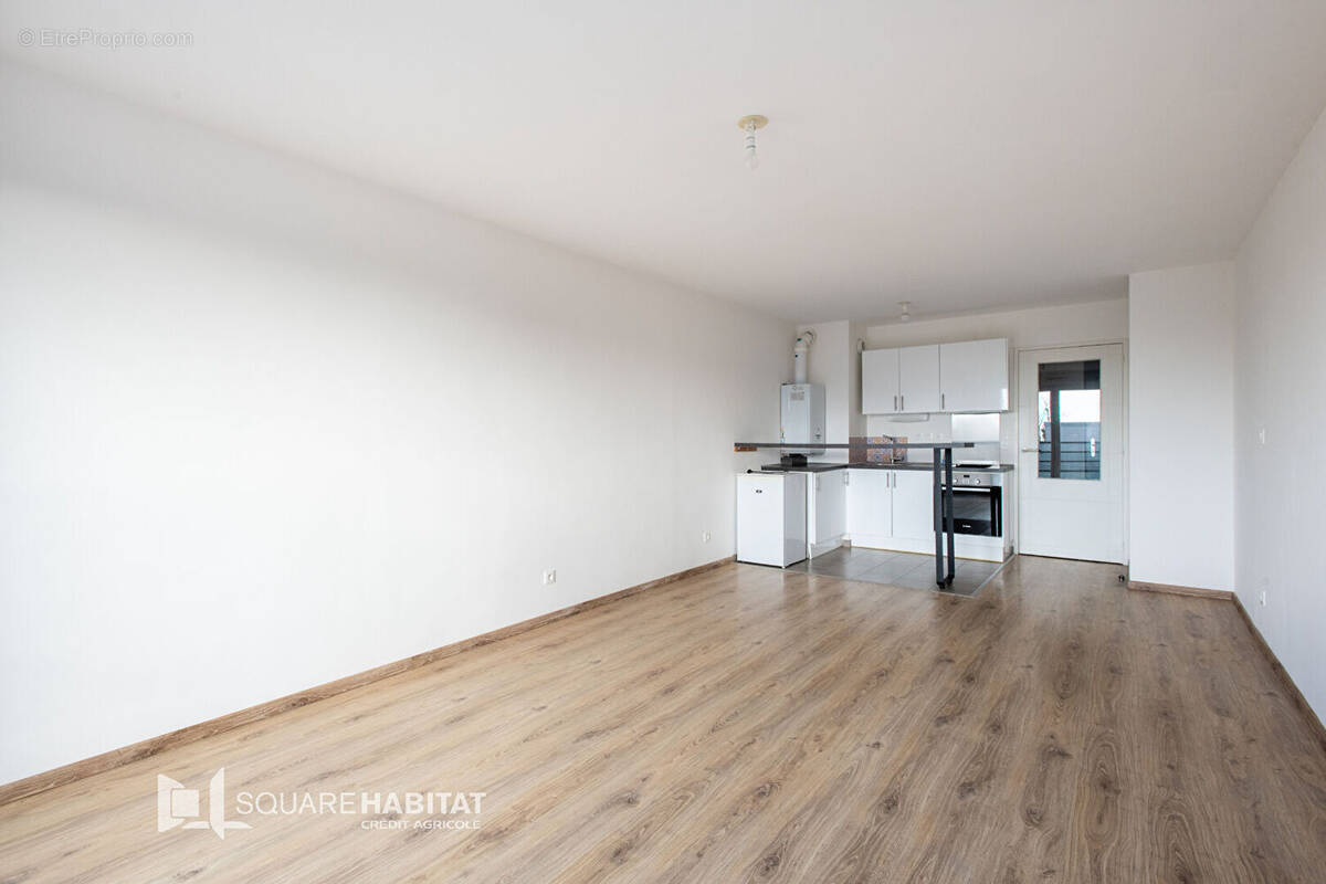 Appartement à SAINT-MARTIN-BOULOGNE