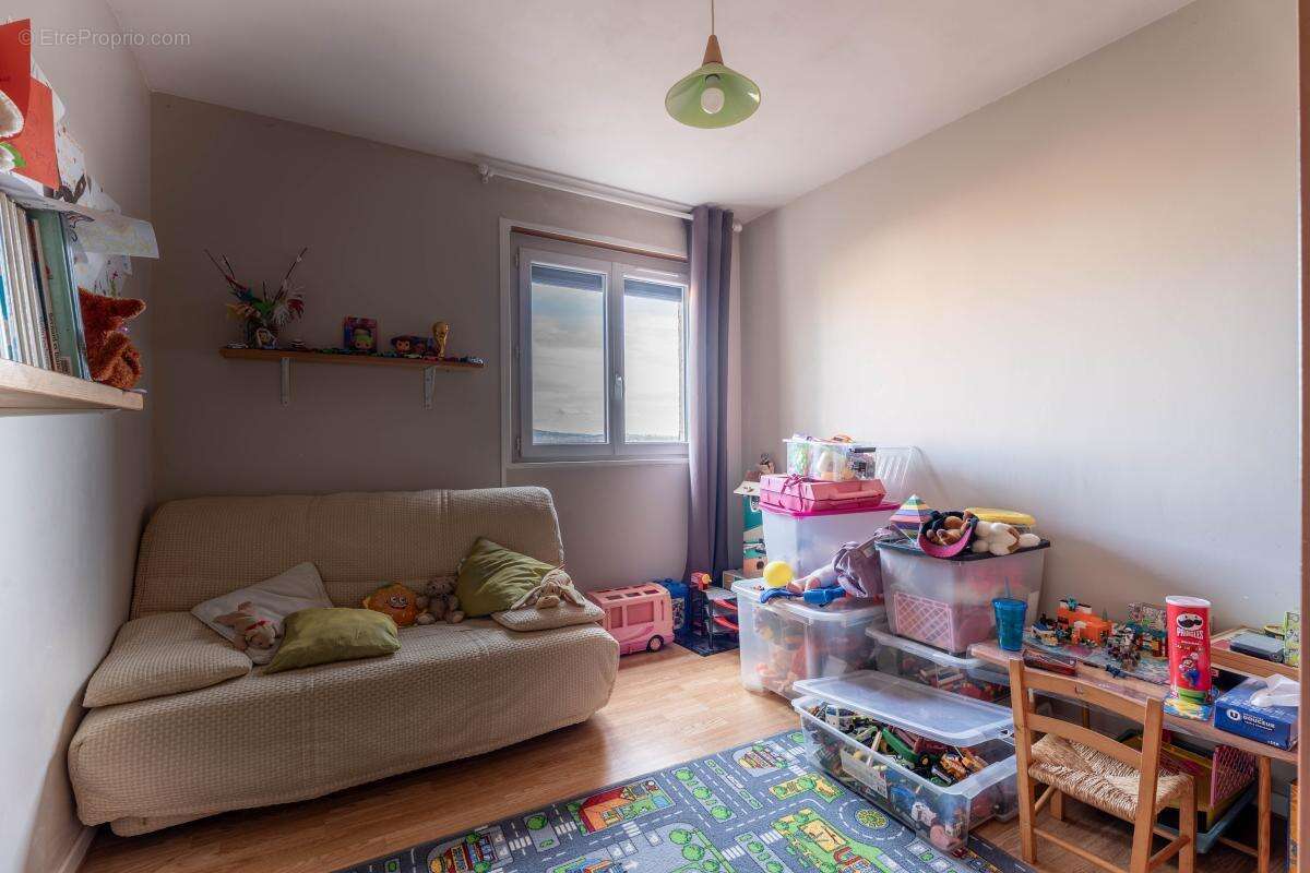 Maison à FLEURIEUX-SUR-L'ARBRESLE