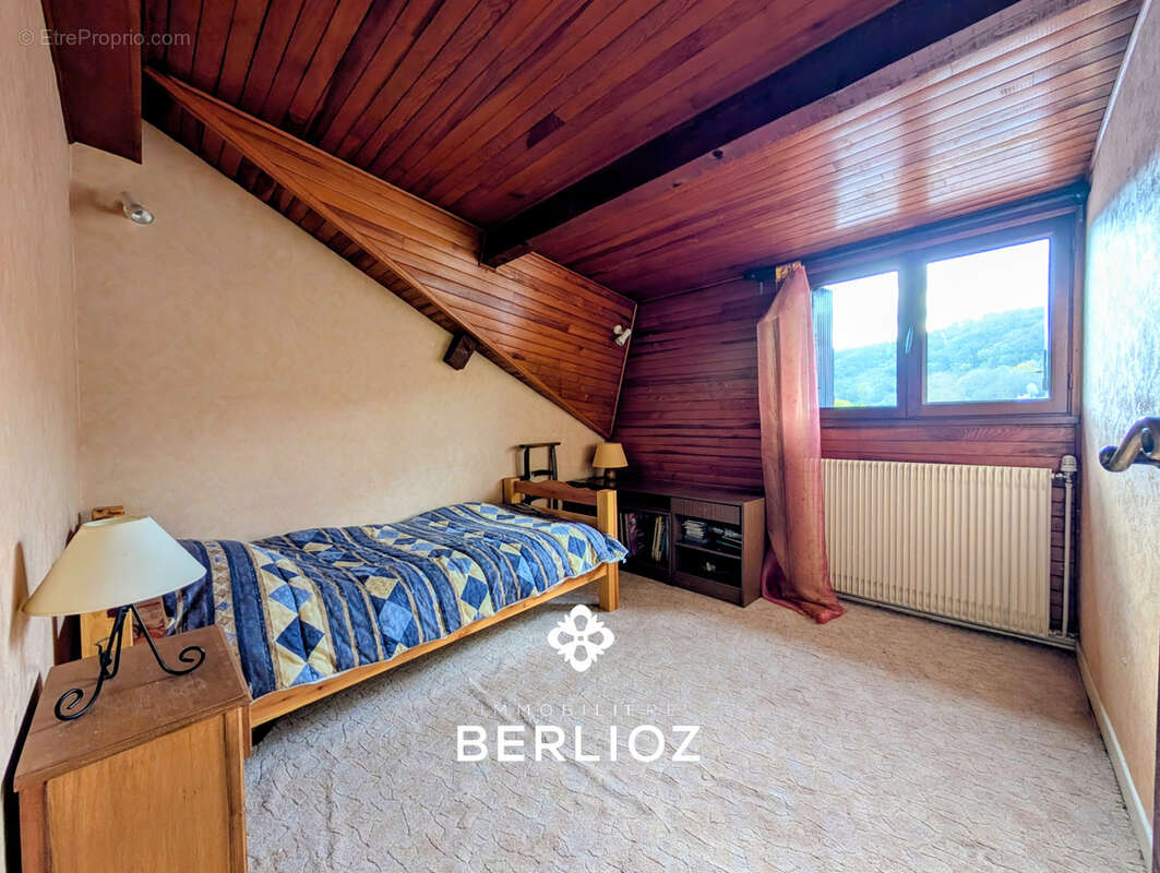 Maison à ECHIROLLES
