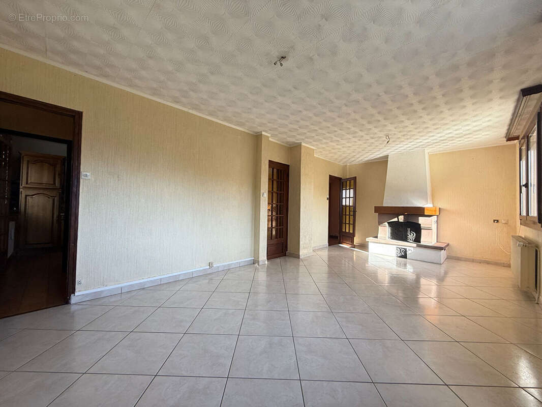 Maison à BLAINVILLE-SUR-L&#039;EAU