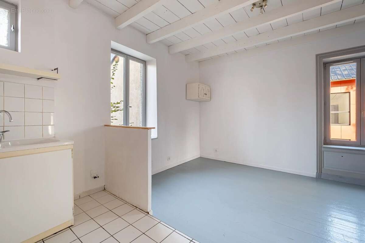 T3 Bis Duplex - 78m2 - Craponne - photo 6