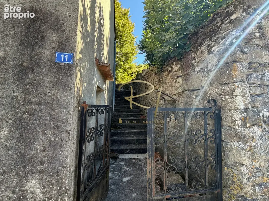 Sud ardeche - maison centre les vans avec grand terrain - photo 13